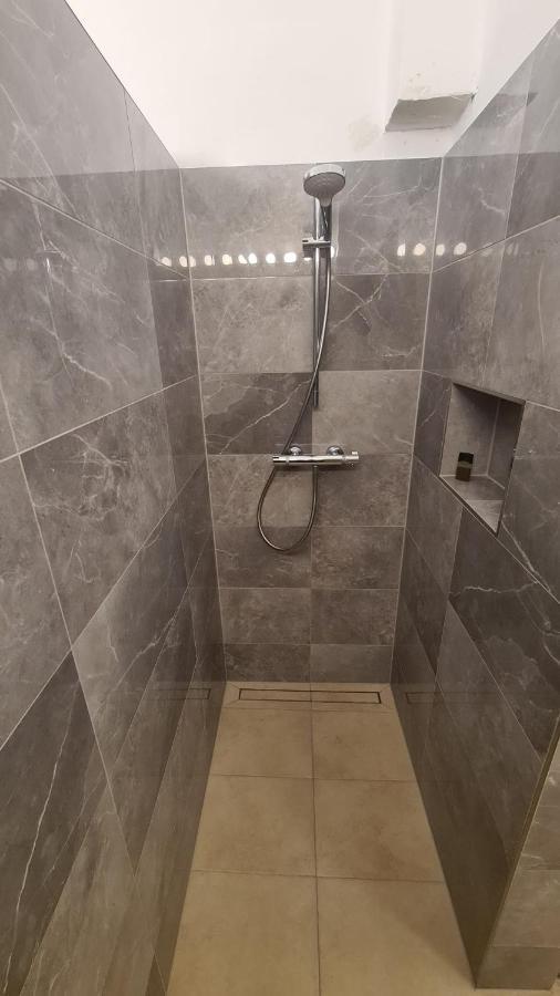City Apartment Mit Direktzugang Vienna Luaran gambar