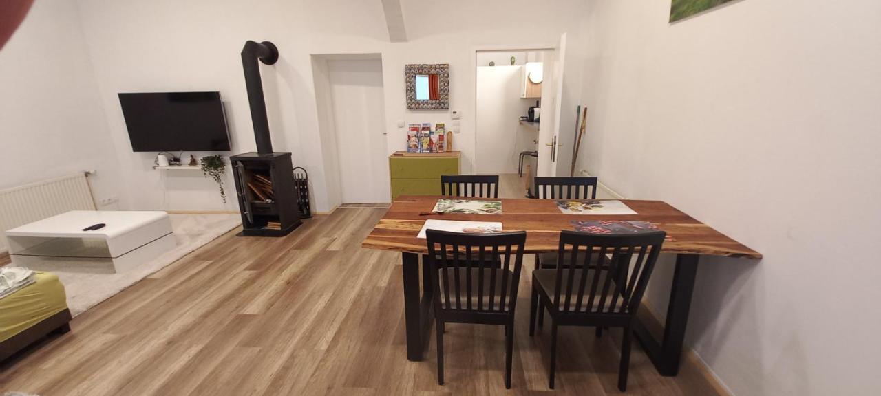 City Apartment Mit Direktzugang Vienna Luaran gambar