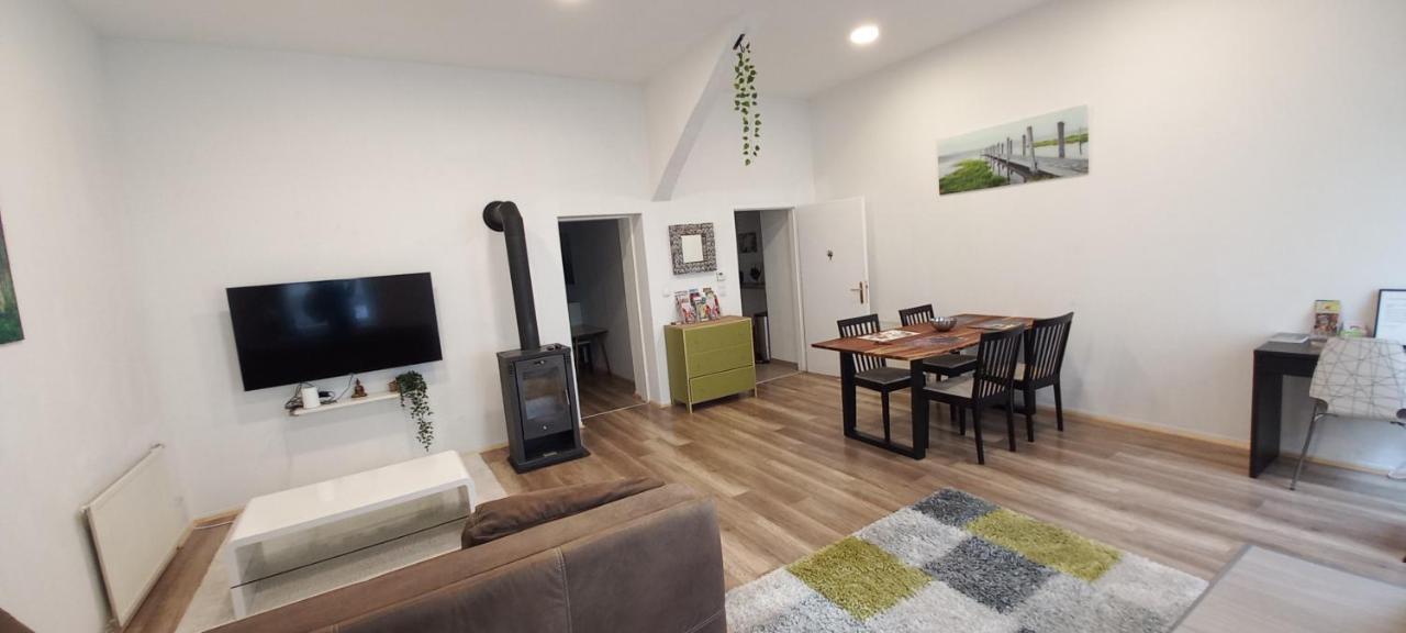 City Apartment Mit Direktzugang Vienna Luaran gambar