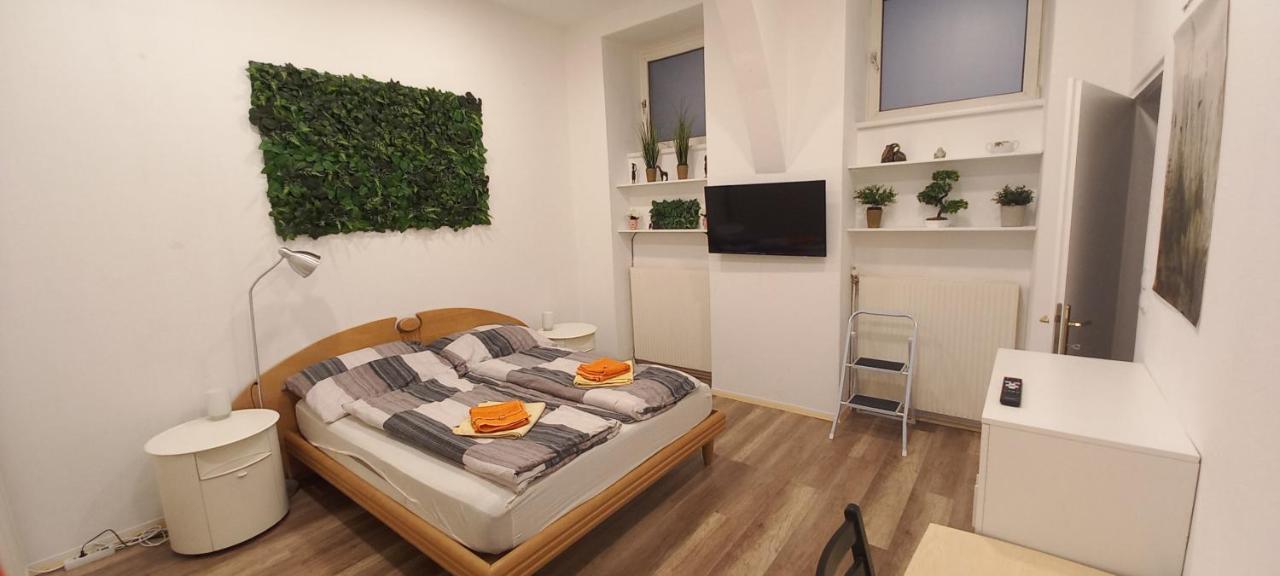 City Apartment Mit Direktzugang Vienna Luaran gambar